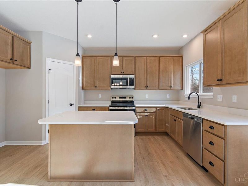 4033 Silverstone Lane, Union Twp, OH 45103 Photo 4