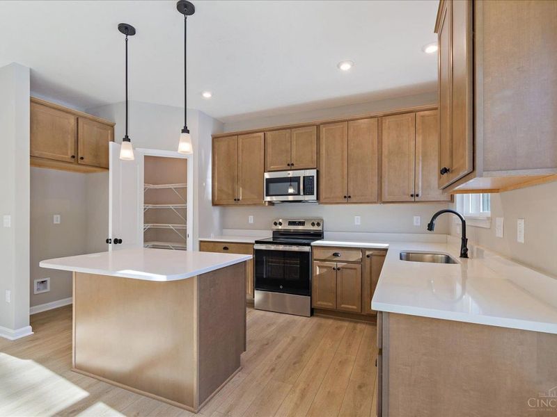 4033 Silverstone Lane, Union Twp, OH 45103 Photo 6