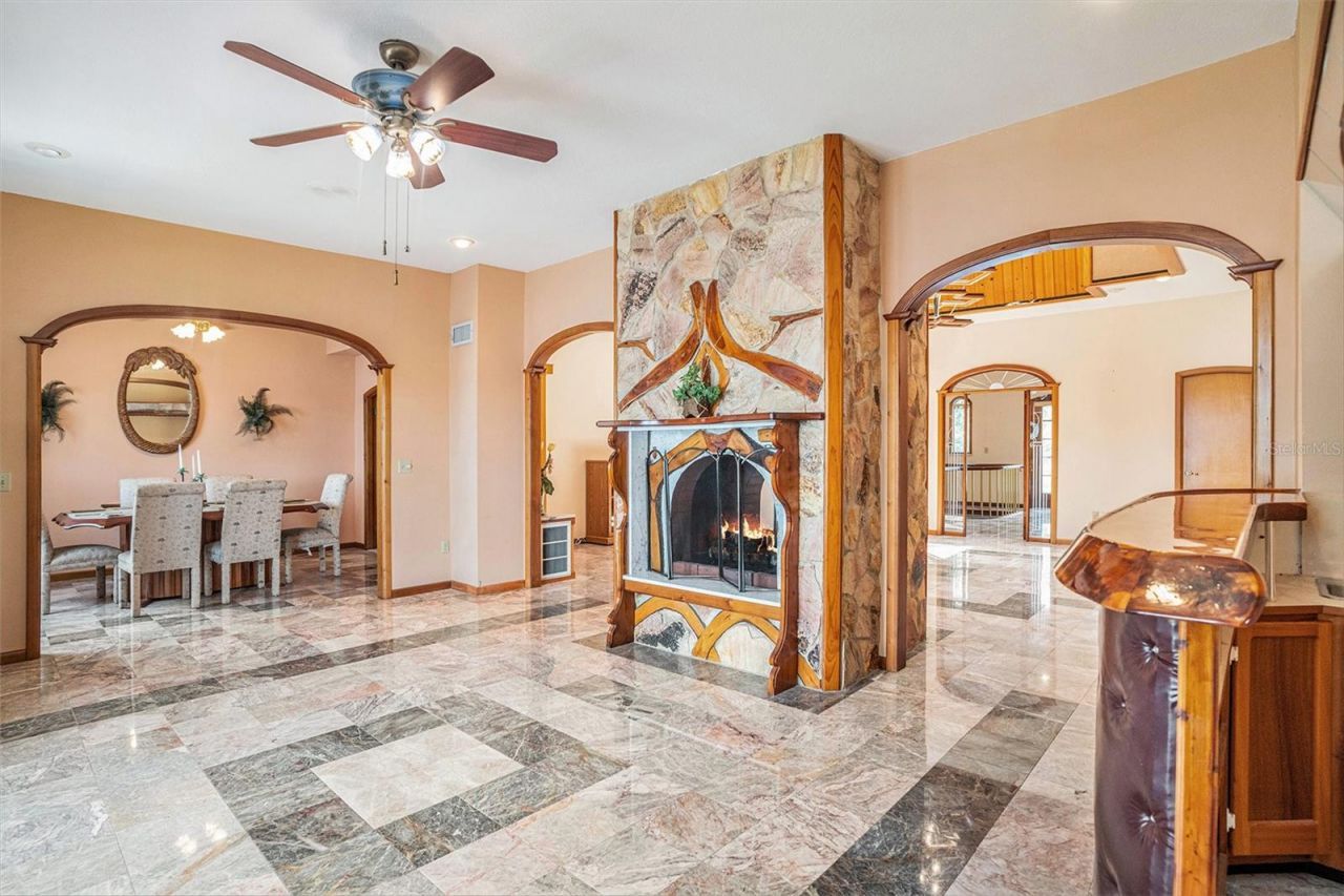 7715 Riverview Drive, Riverview, FL 33578 Photo