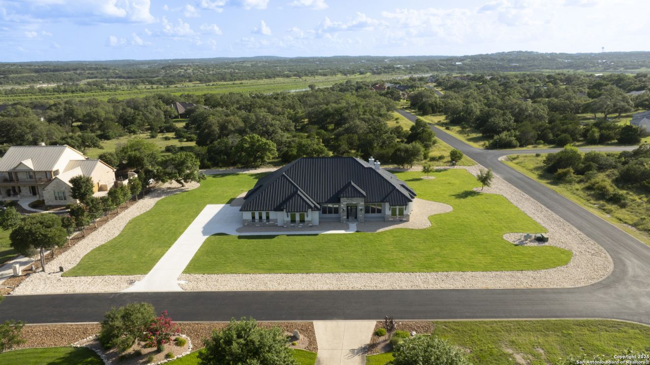 118 Obscure Way, Spring Branch, TX 78070 Main Photo