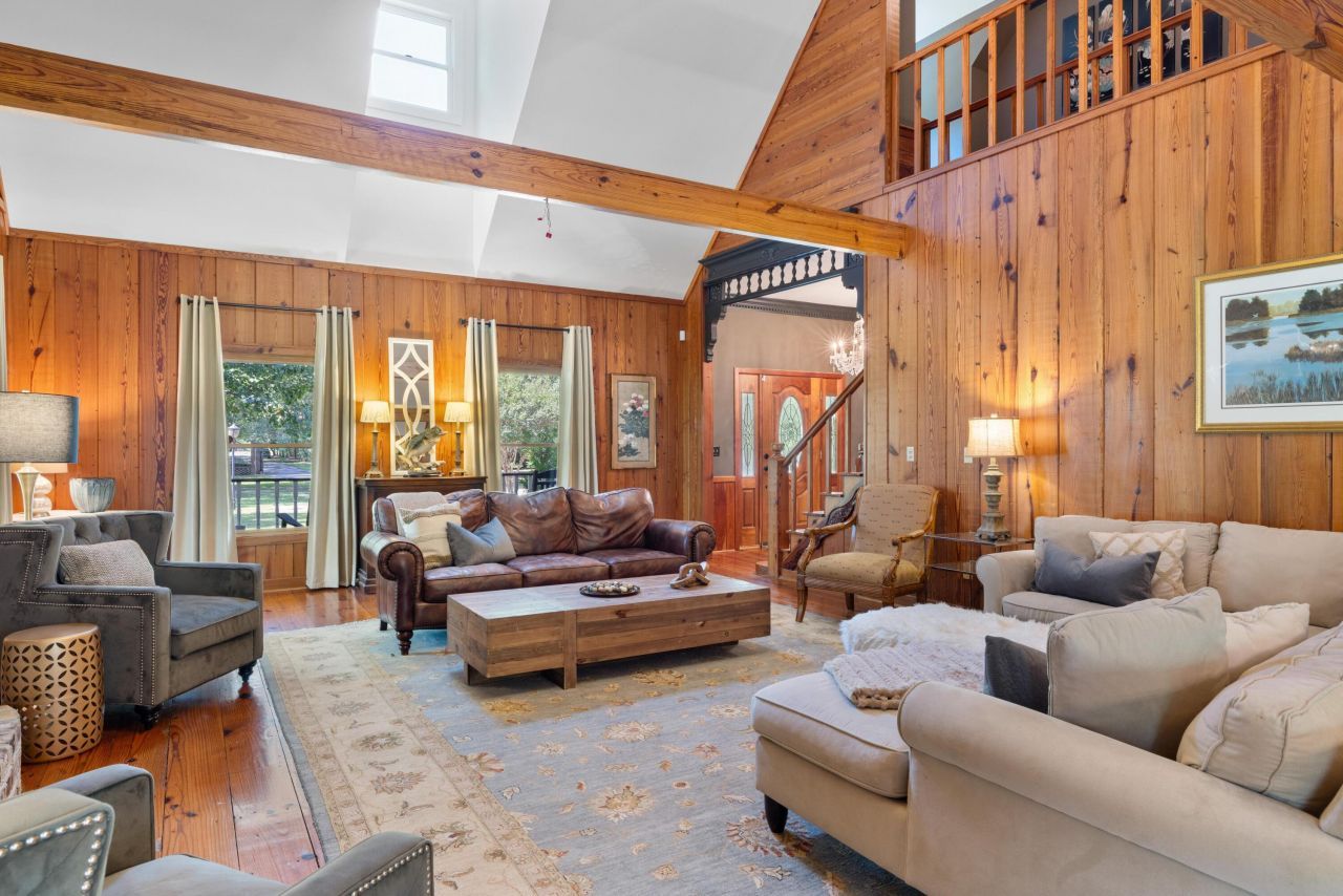 1068 Witherbee Road Photo 12