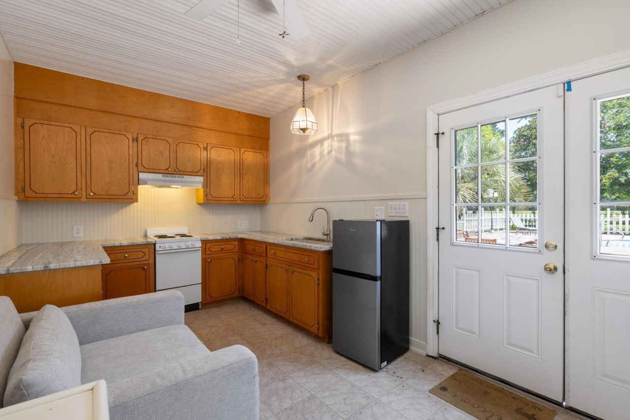 1068 Witherbee Road Photo 33