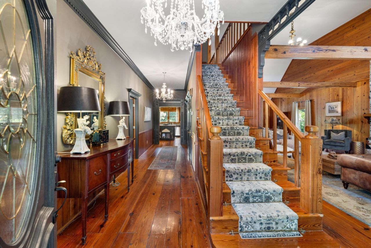 1068 Witherbee Road Photo 8