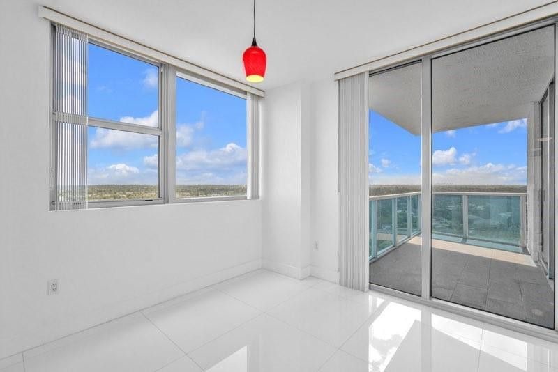 2641 N Flamingo Road, Unit 1608N, Sunrise, FL 33323 Photo