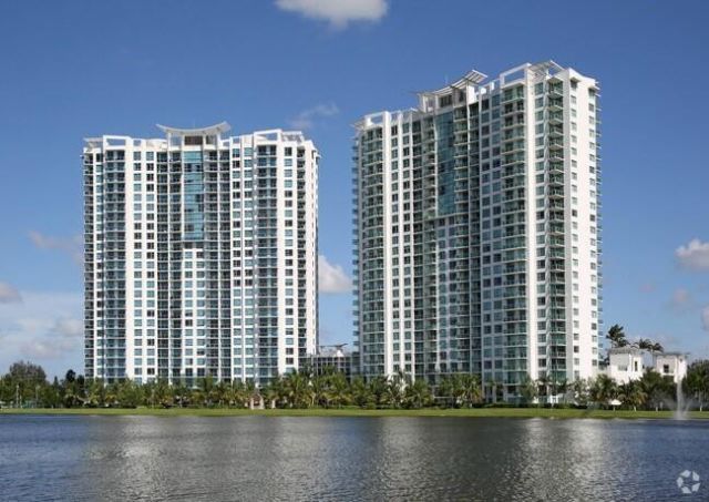 2641 N Flamingo Road, Unit 1608N, Sunrise, FL 33323 Photo