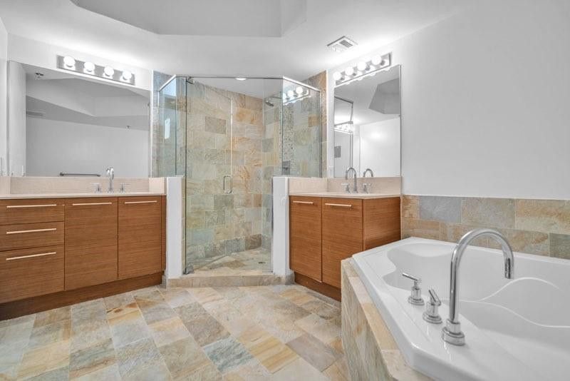 2641 N Flamingo Road, Unit 1608N, Sunrise, FL 33323 Photo