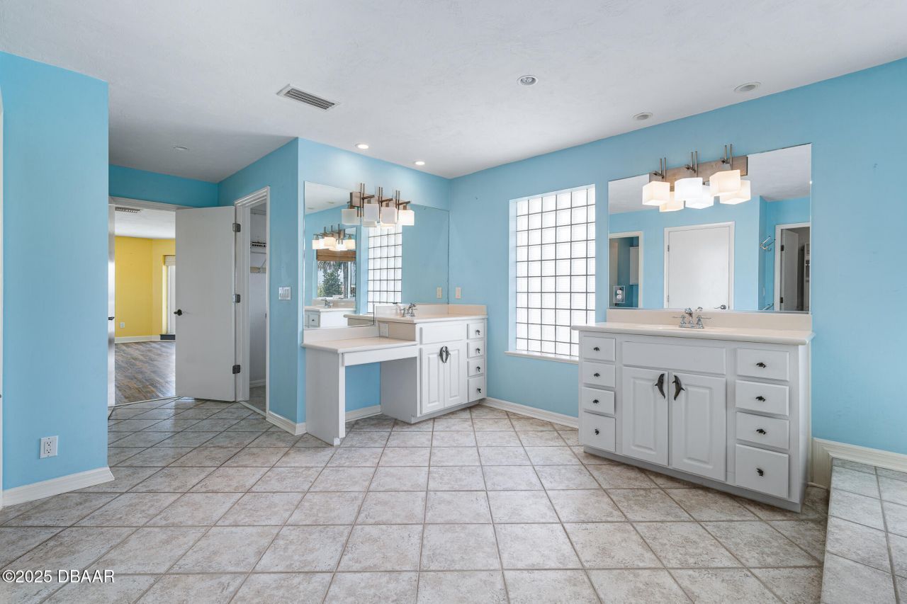 339 Ocean Shore Boulevard, Ormond Beach, FL 32176 Photo