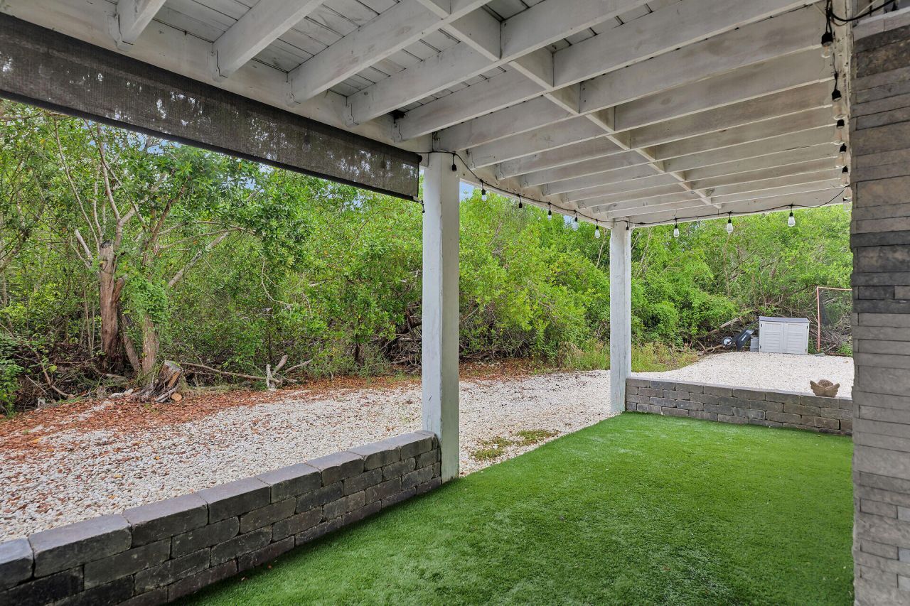 31042 Hibiscus Drive, Big Pine Key, FL 33043 Photo