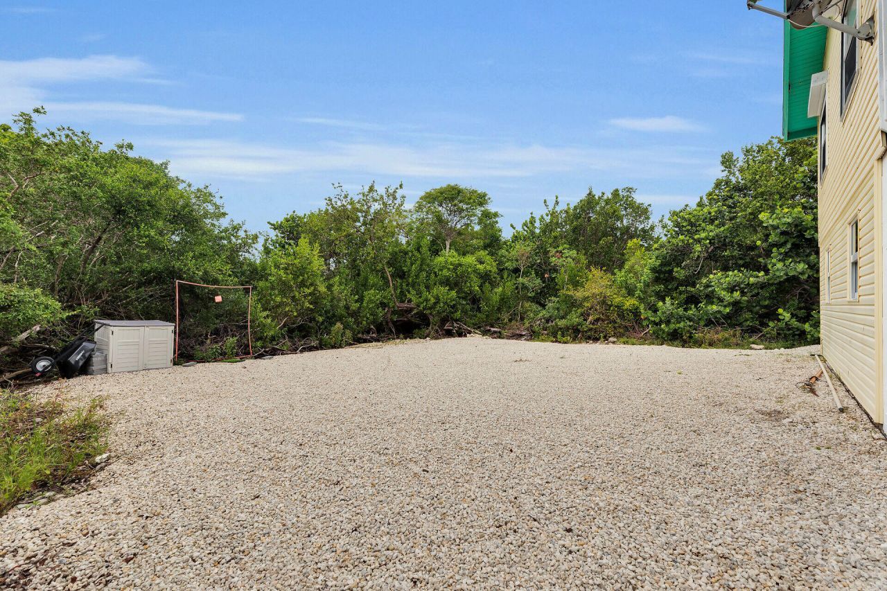 31042 Hibiscus Drive, Big Pine Key, FL 33043 Photo