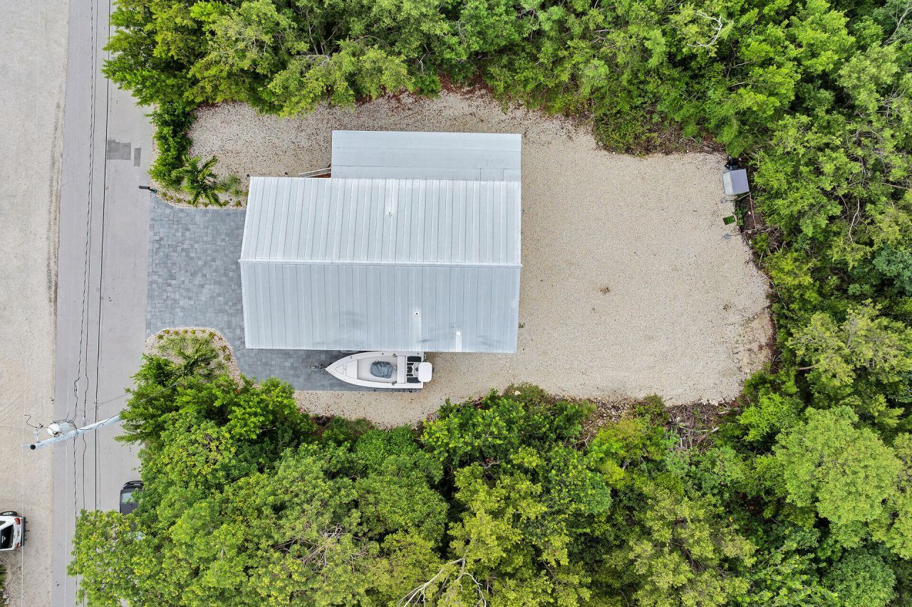 31042 Hibiscus Drive, Big Pine Key, FL 33043 Photo