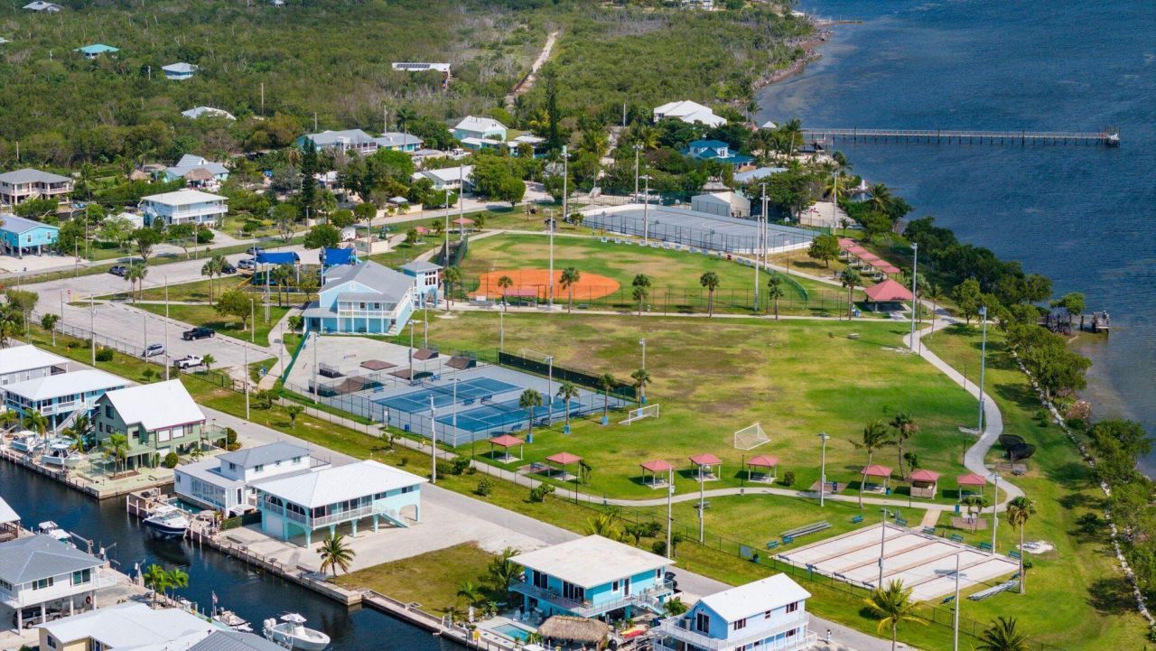 31042 Hibiscus Drive, Big Pine Key, FL 33043 Photo