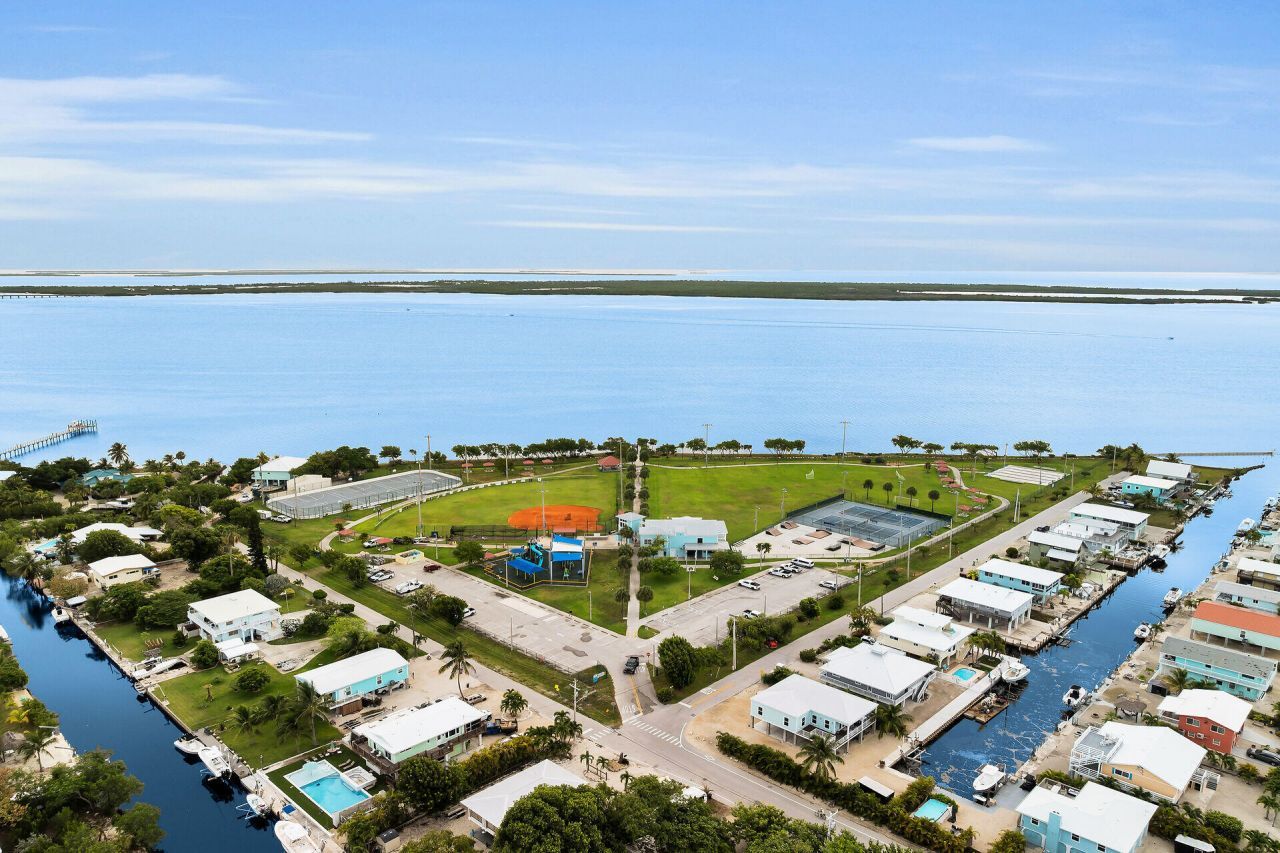 31042 Hibiscus Drive, Big Pine Key, FL 33043 Photo