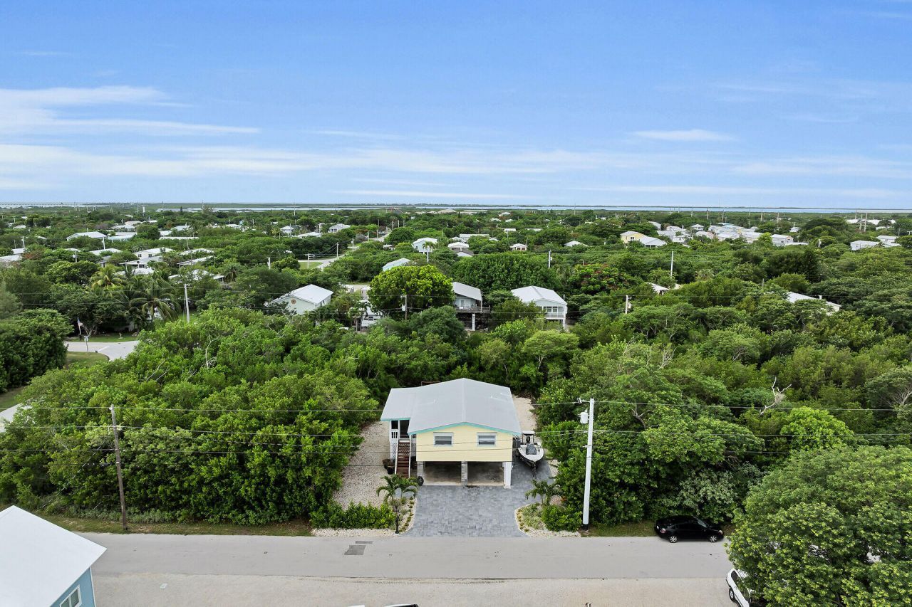31042 Hibiscus Drive, Big Pine Key, FL 33043 Photo