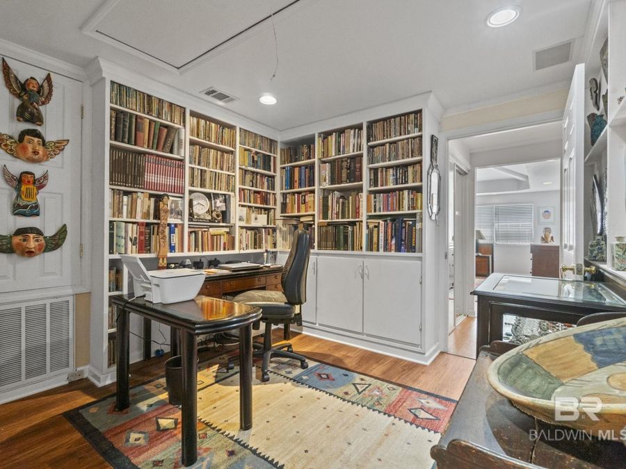 Property Image 28