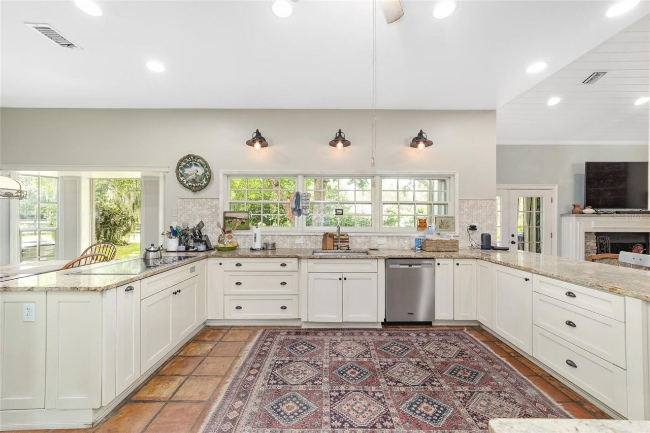 14500 NW Highway 464b, Morriston, FL 32668 Photo