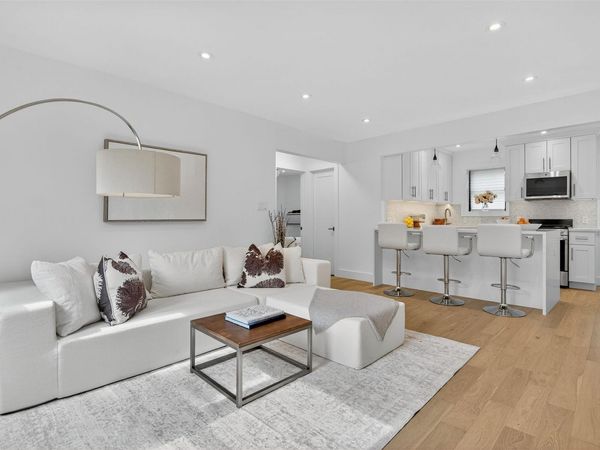 26 Terrace Circle, Unit 9C, Great Neck, NY 11021