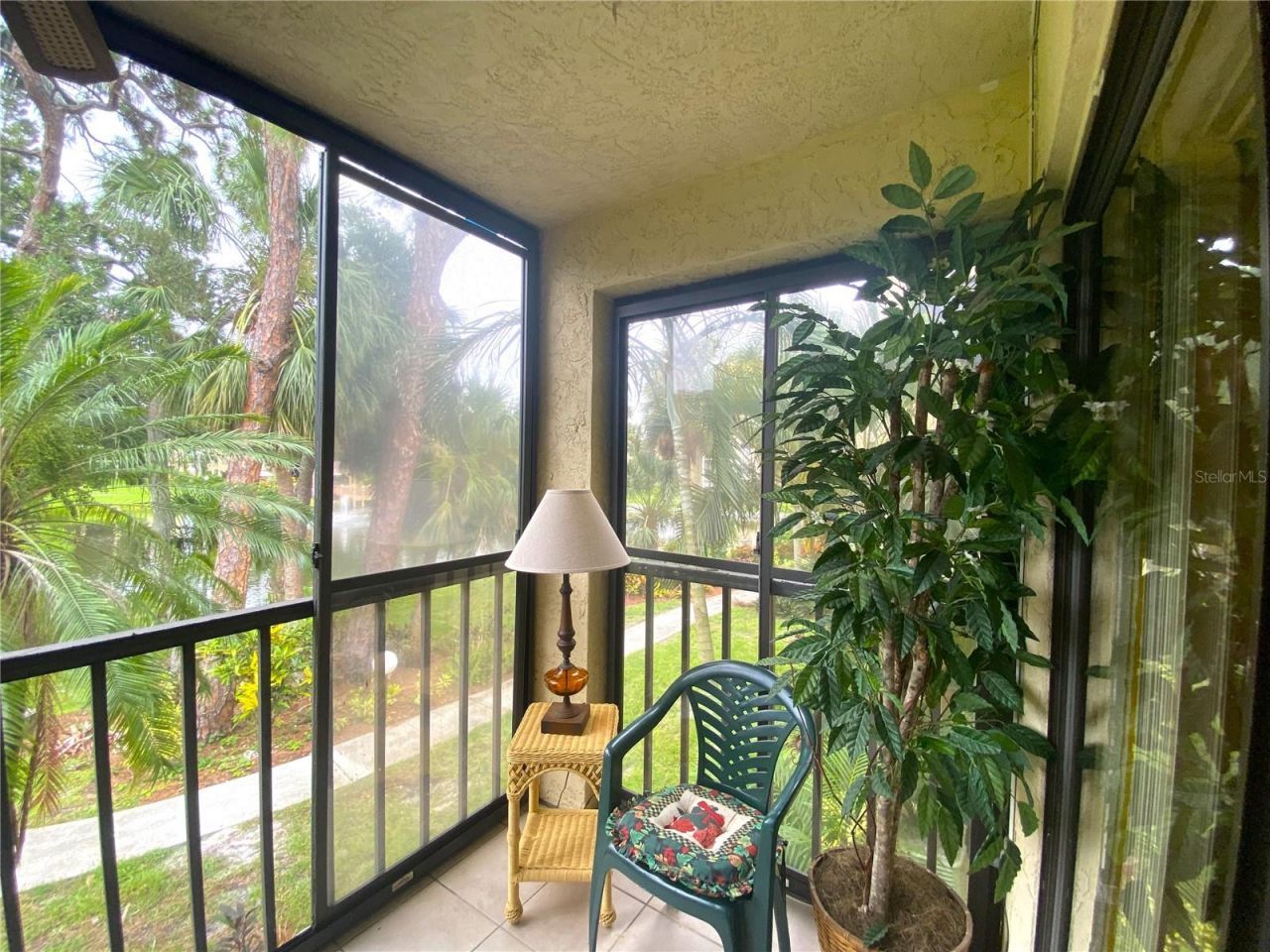 425 30th Avenue W, Unit C211, Bradenton, FL 34205 Photo