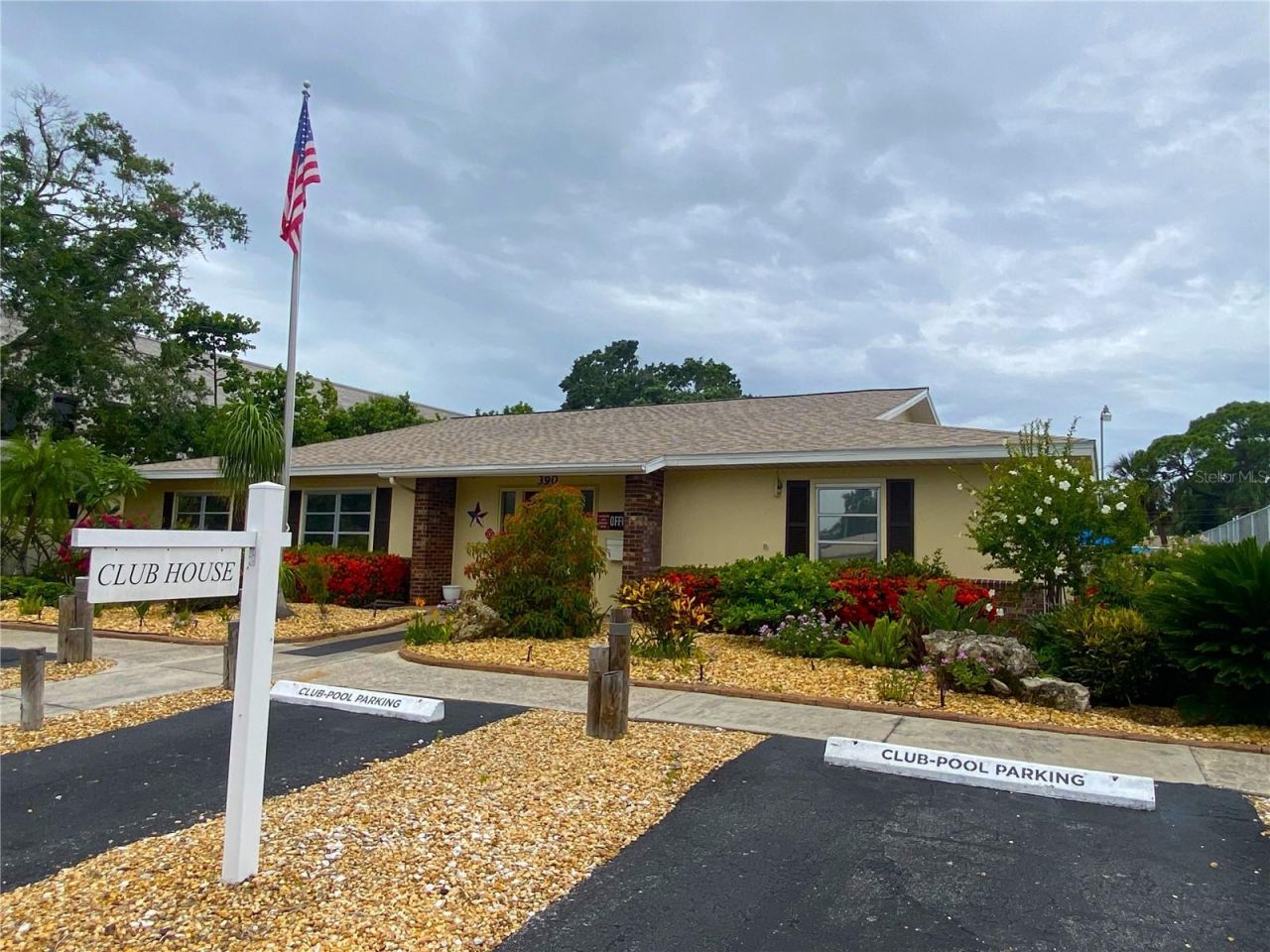 425 30th Avenue W, Unit C211, Bradenton, FL 34205 Photo