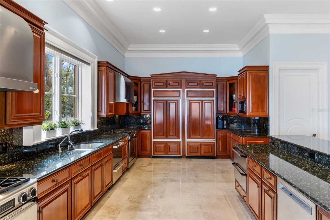 309 Ringling Point Drive, Sarasota, FL 34234 Photo