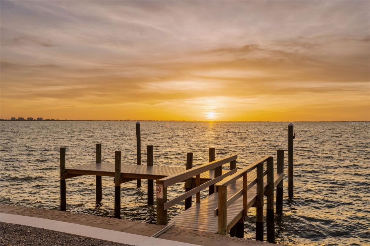 309 Ringling Point Drive, Sarasota, FL 34234 Photo