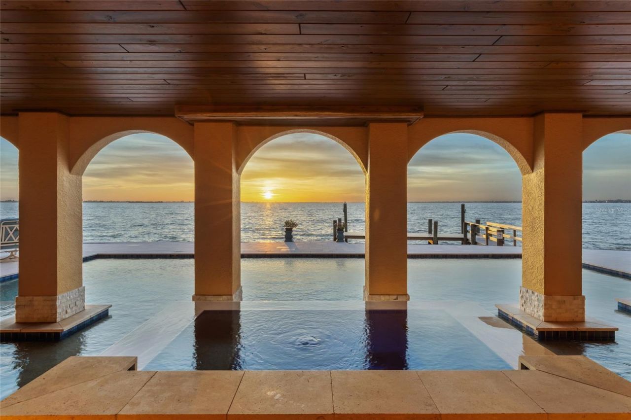 309 Ringling Point Drive, Sarasota, FL 34234 Photo