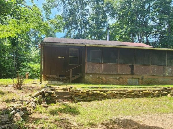 1080 Kudzu Lane, Danbury, NC 27016