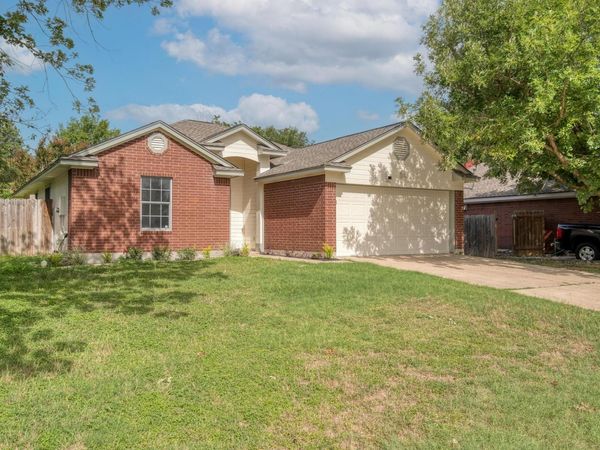 1604 Southwestern BLVD, Georgetown, TX 78626