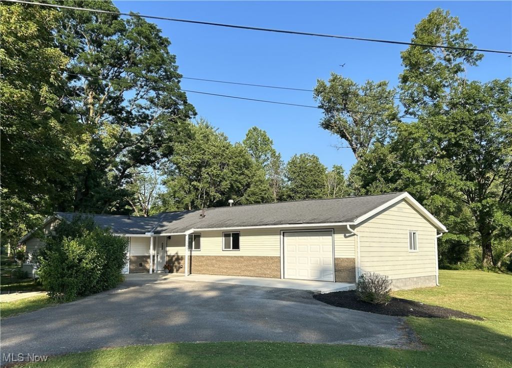 10263 Wye Road, Chesterland, OH 44026 Main Photo