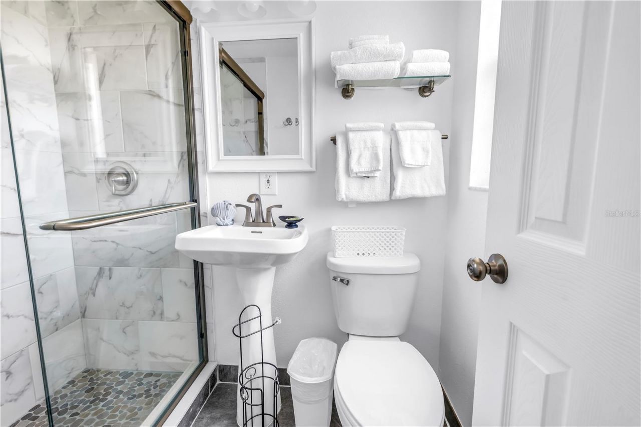 6150 Midnight Pass Road, Unit V38, Sarasota, FL 34242 Photo