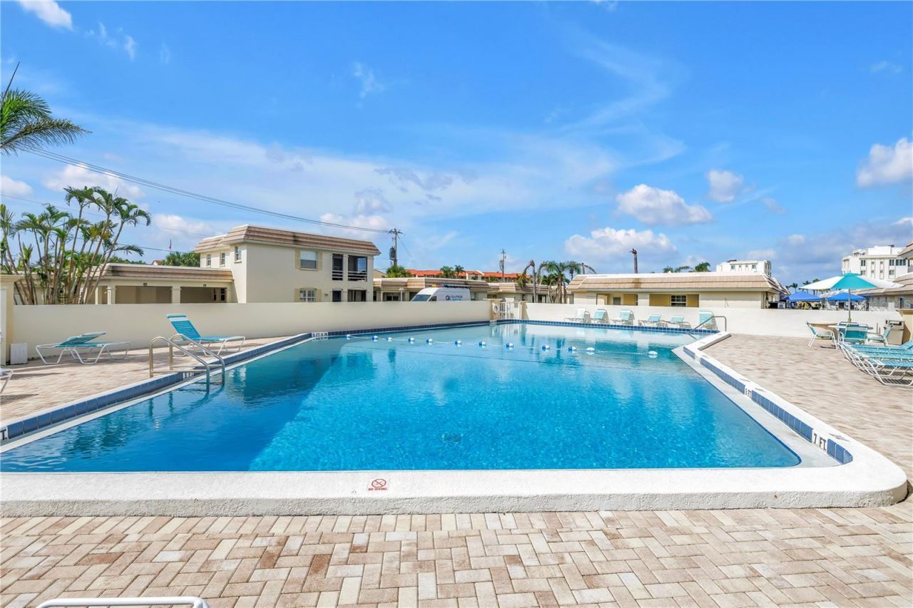 6150 Midnight Pass Road, Unit V38, Sarasota, FL 34242 Photo