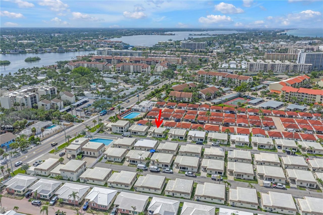 6150 Midnight Pass Road, Unit V38, Sarasota, FL 34242 Photo