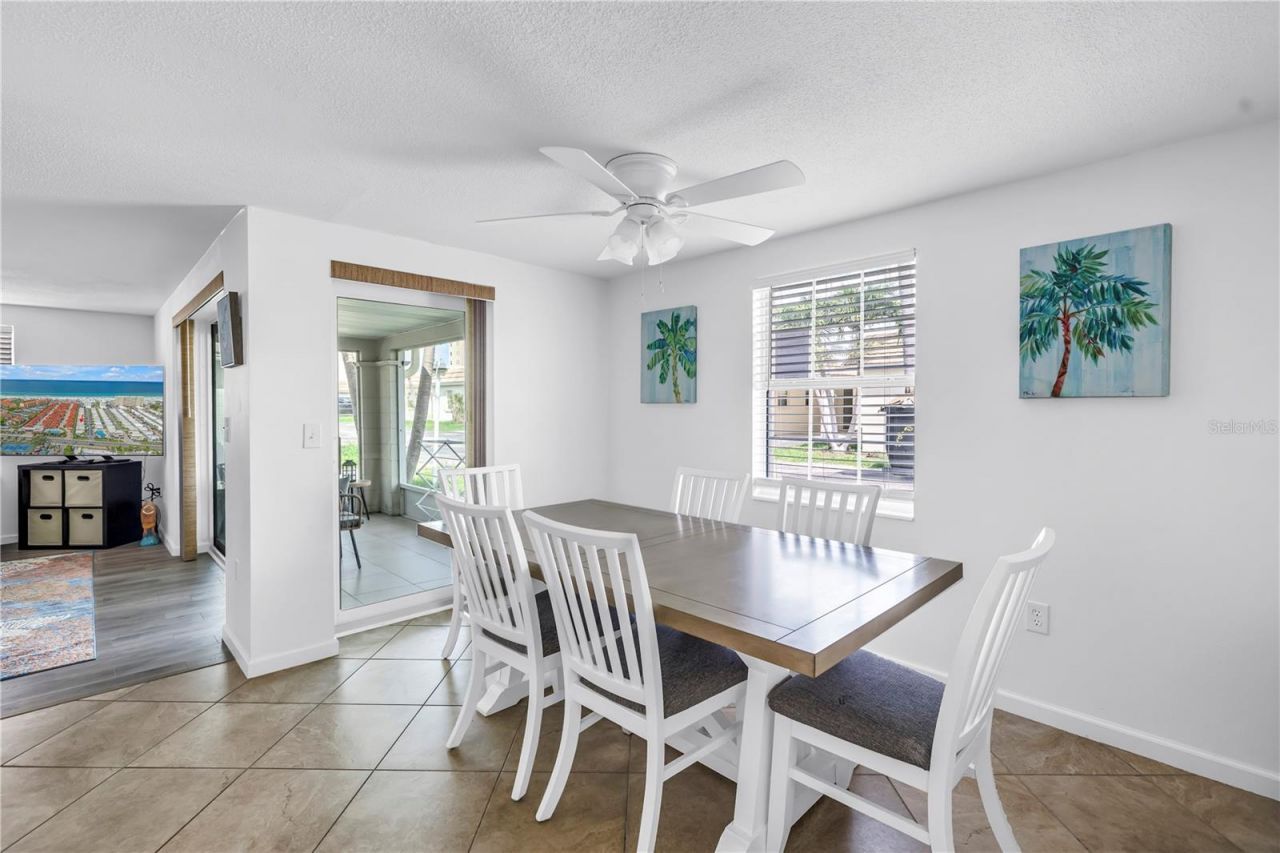 6150 Midnight Pass Road, Unit V38, Sarasota, FL 34242 Photo