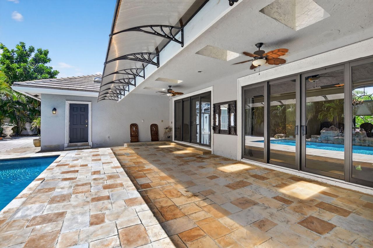 7681 NE Morningside Terrace, Boca Raton, FL 33487 Photo