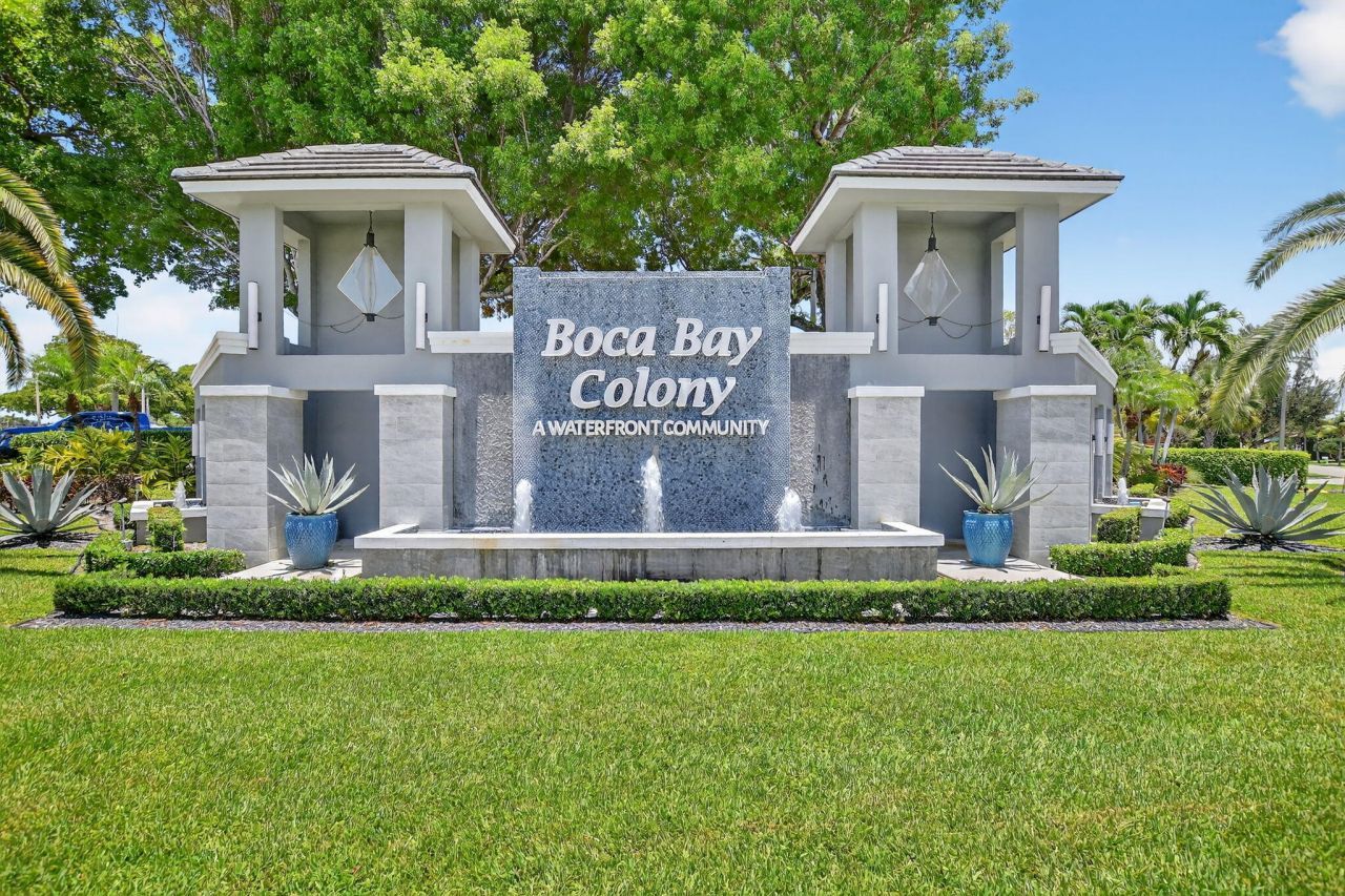 7681 NE Morningside Terrace, Boca Raton, FL 33487 Photo