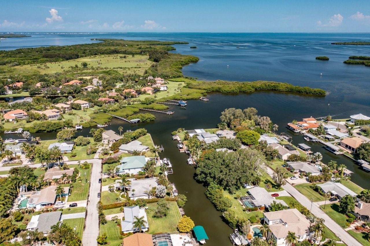 4385 Pompano Lane, Palmetto, FL 34221 Photo