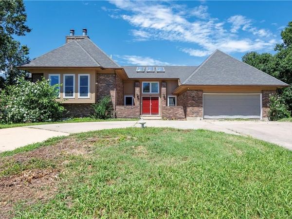 20 Century Parkway, Neodesha, KS 66757