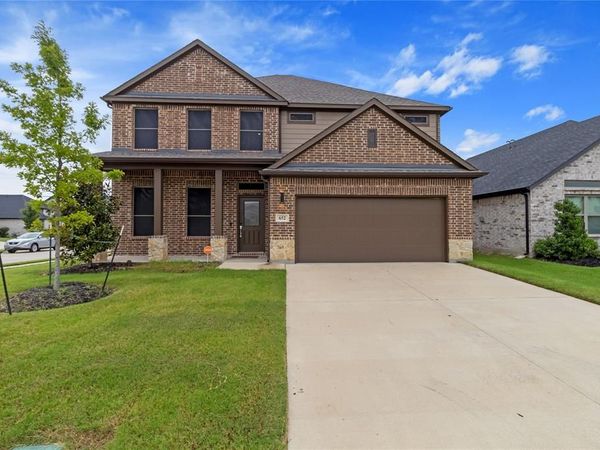 652 Congressional Avenue, Red Oak, TX 75154