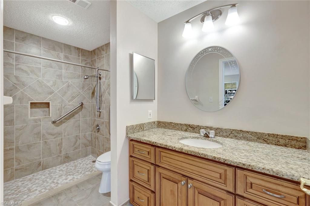 900 Arbor Lake Dr, Unit 207, Naples, FL 34110 Photo