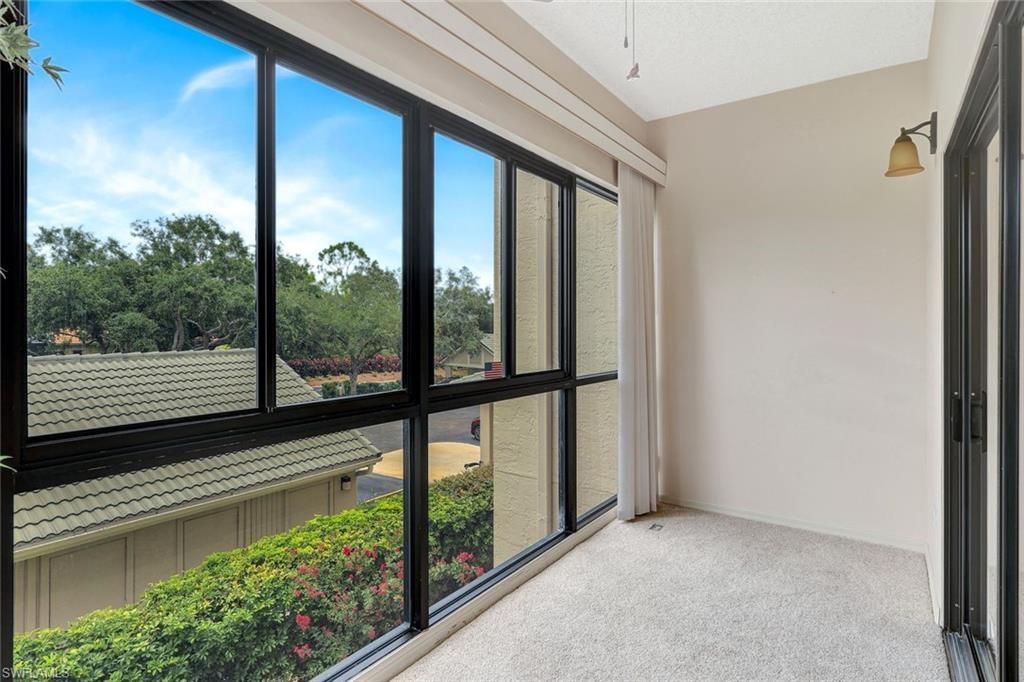 900 Arbor Lake Dr, Unit 207, Naples, FL 34110 Photo