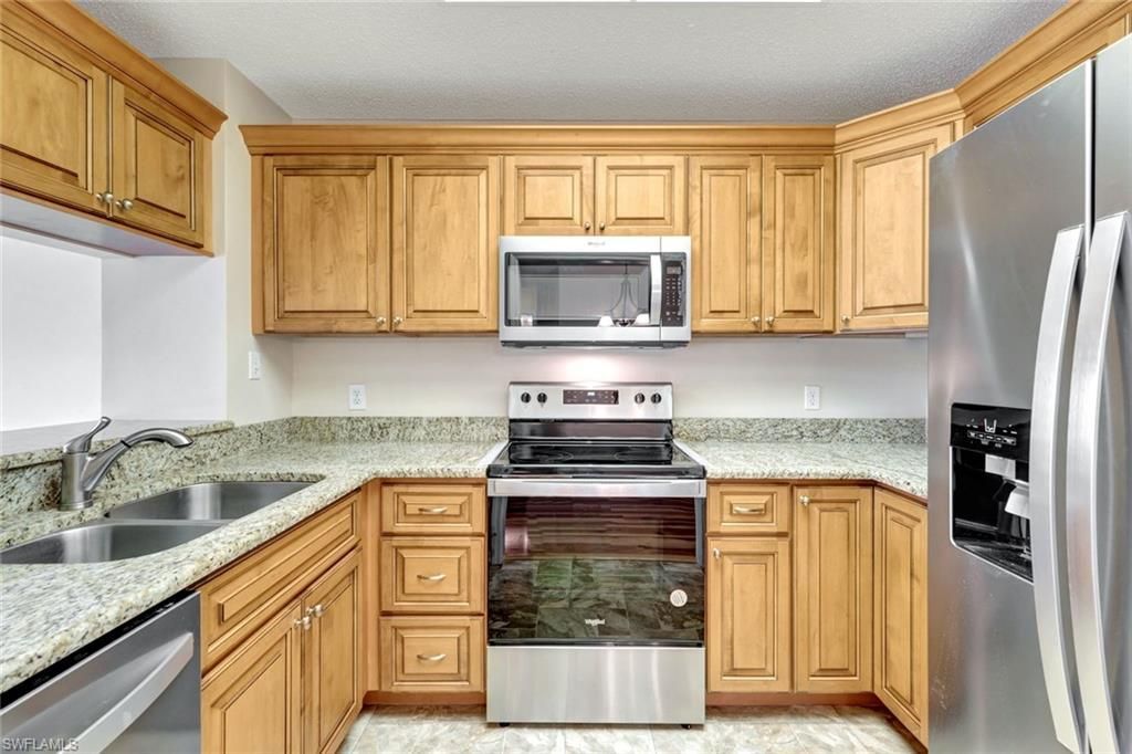 900 Arbor Lake Dr, Unit 207, Naples, FL 34110 Photo