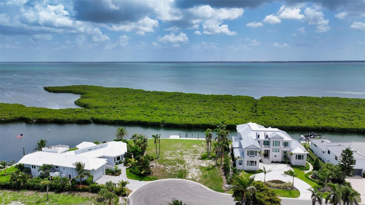 1630 Harbor Cay Lane, Longboat Key, FL 34228 Photo