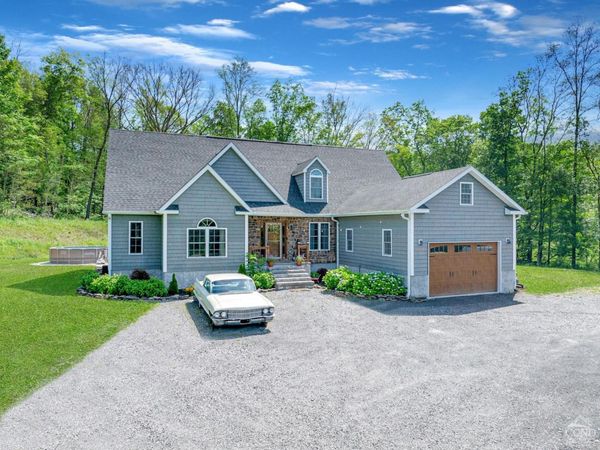 174 Grove School Road, Catskill, NY 12414