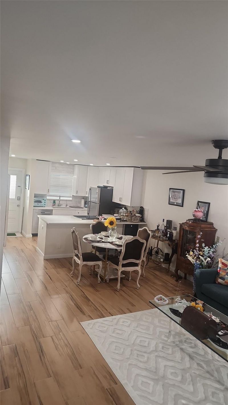 2202 NE 36th Street, Unit 15, Lighthouse Point, FL 33064 Photo