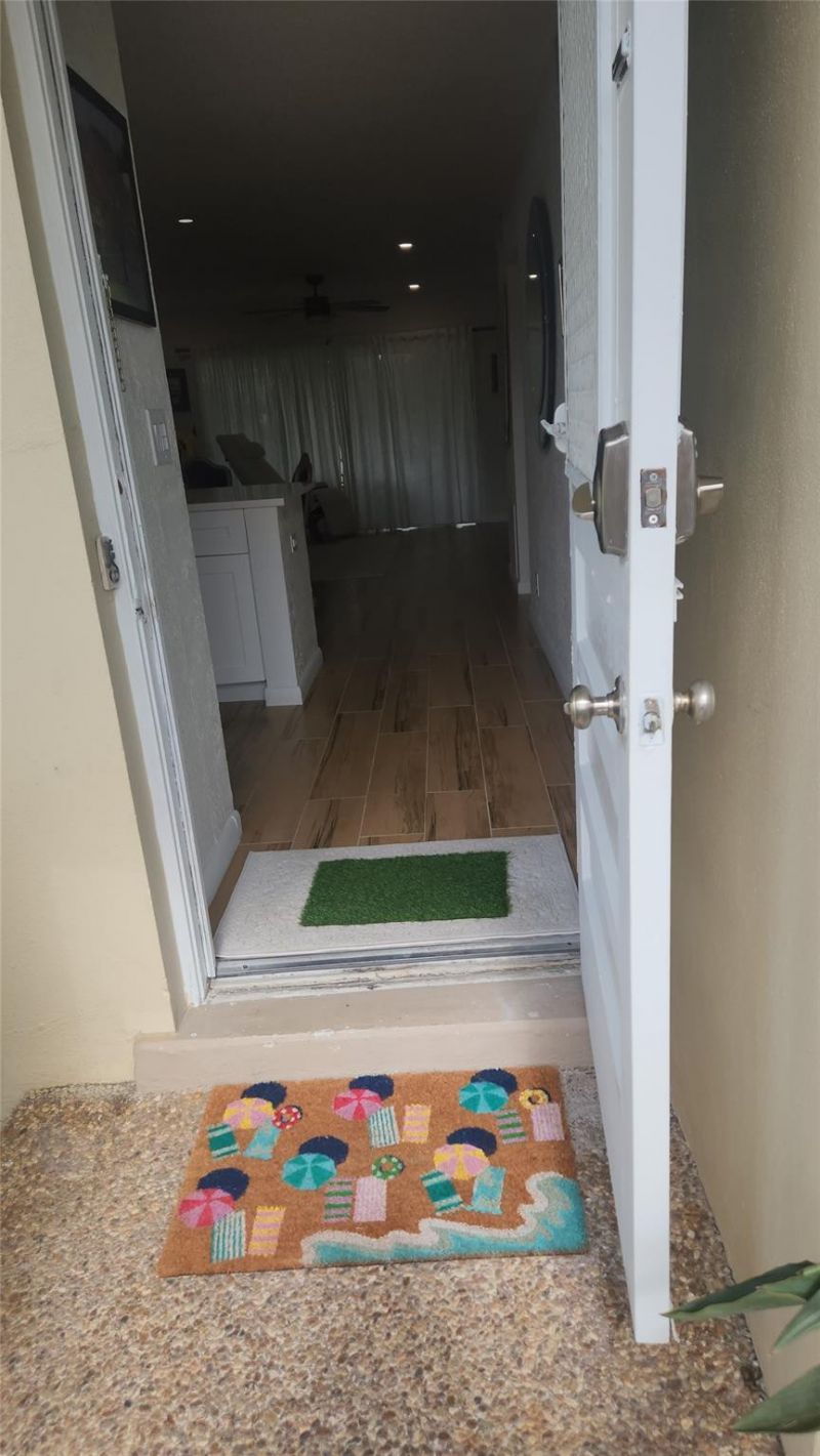 2202 NE 36th Street, Unit 15, Lighthouse Point, FL 33064 Photo