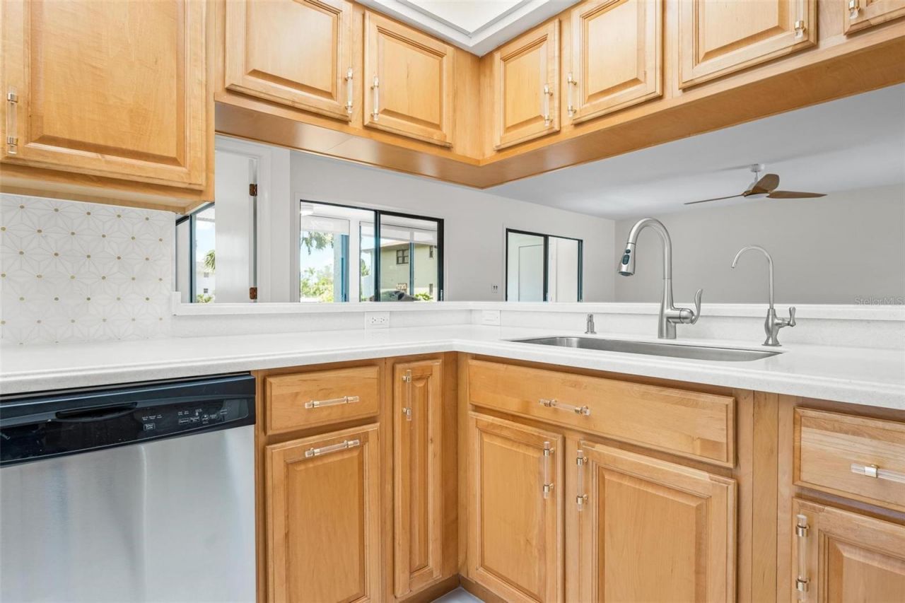 4255 Gulf Drive, Unit 116, Holmes Beach, FL 34217 Photo