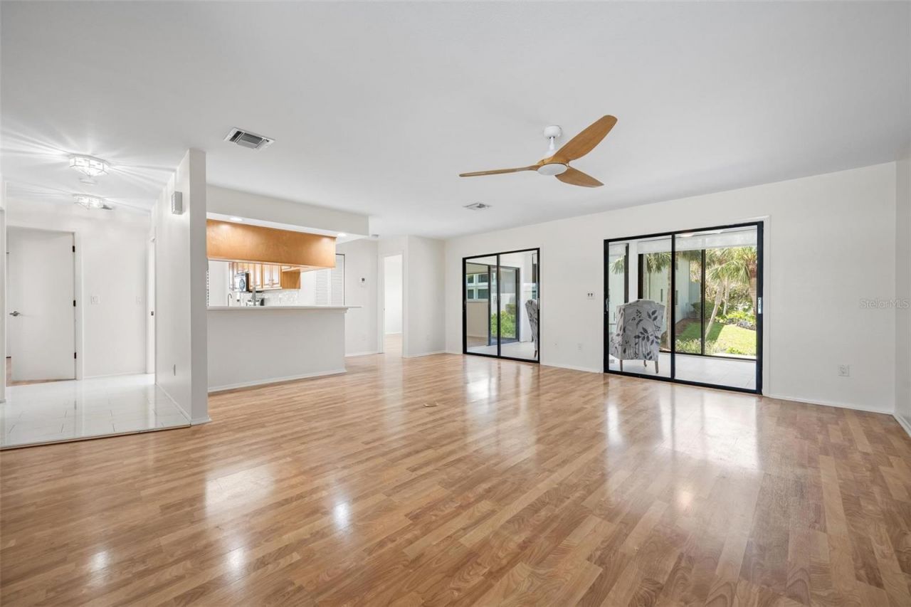 4255 Gulf Drive, Unit 116, Holmes Beach, FL 34217 Photo