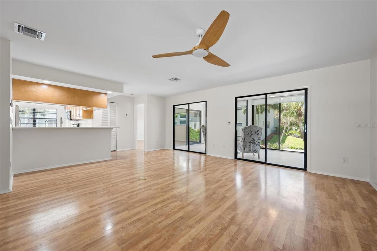 4255 Gulf Drive, Unit 116, Holmes Beach, FL 34217 Photo