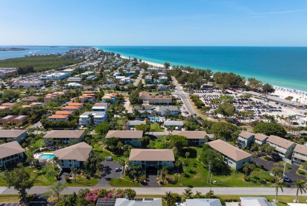 4255 Gulf Drive, Unit 116, Holmes Beach, FL 34217 Photo