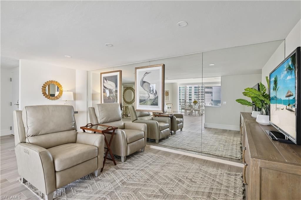 4041 Gulf Shore Blvd N, Unit 1805, Naples, FL 34103 Photo