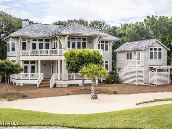 2 Fort Holmes Trail, Bald Head Island, NC 28461
